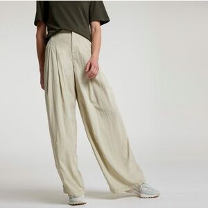 Calia TruLight Wide Leg Pants Womens Small Soft Green Journey Collection New
